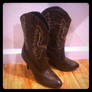 Heeled Cowgirl Boots
